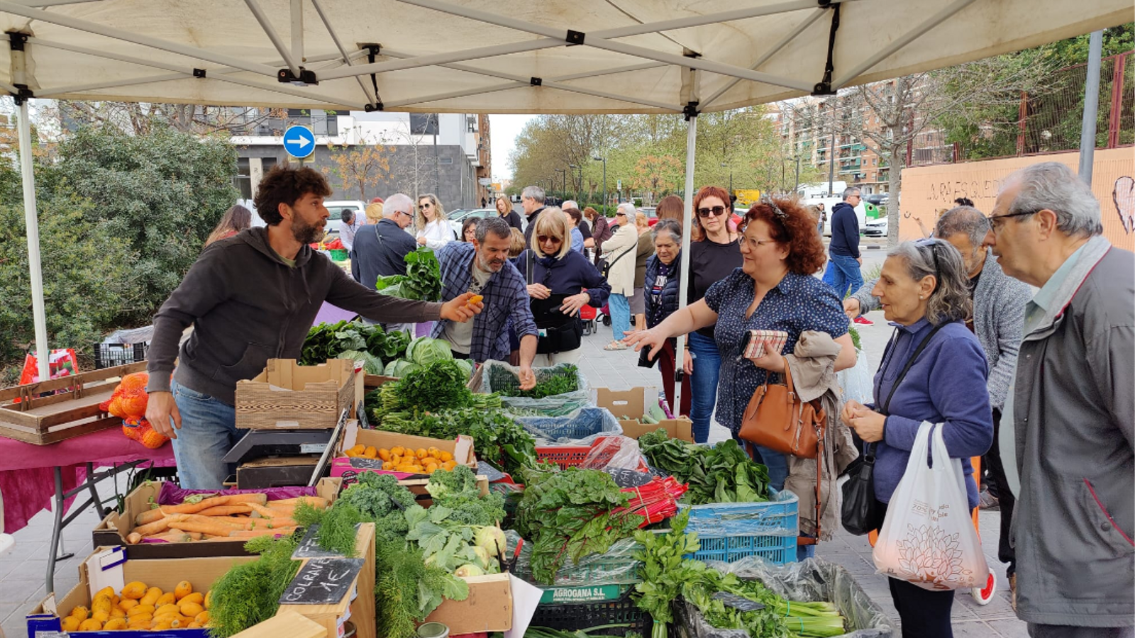 COAG, Justícia Alimentaria, CECU, Supermercats Cooperatius i CEAPA llancen un manifest per a reivindicar la funció pública dels mercats